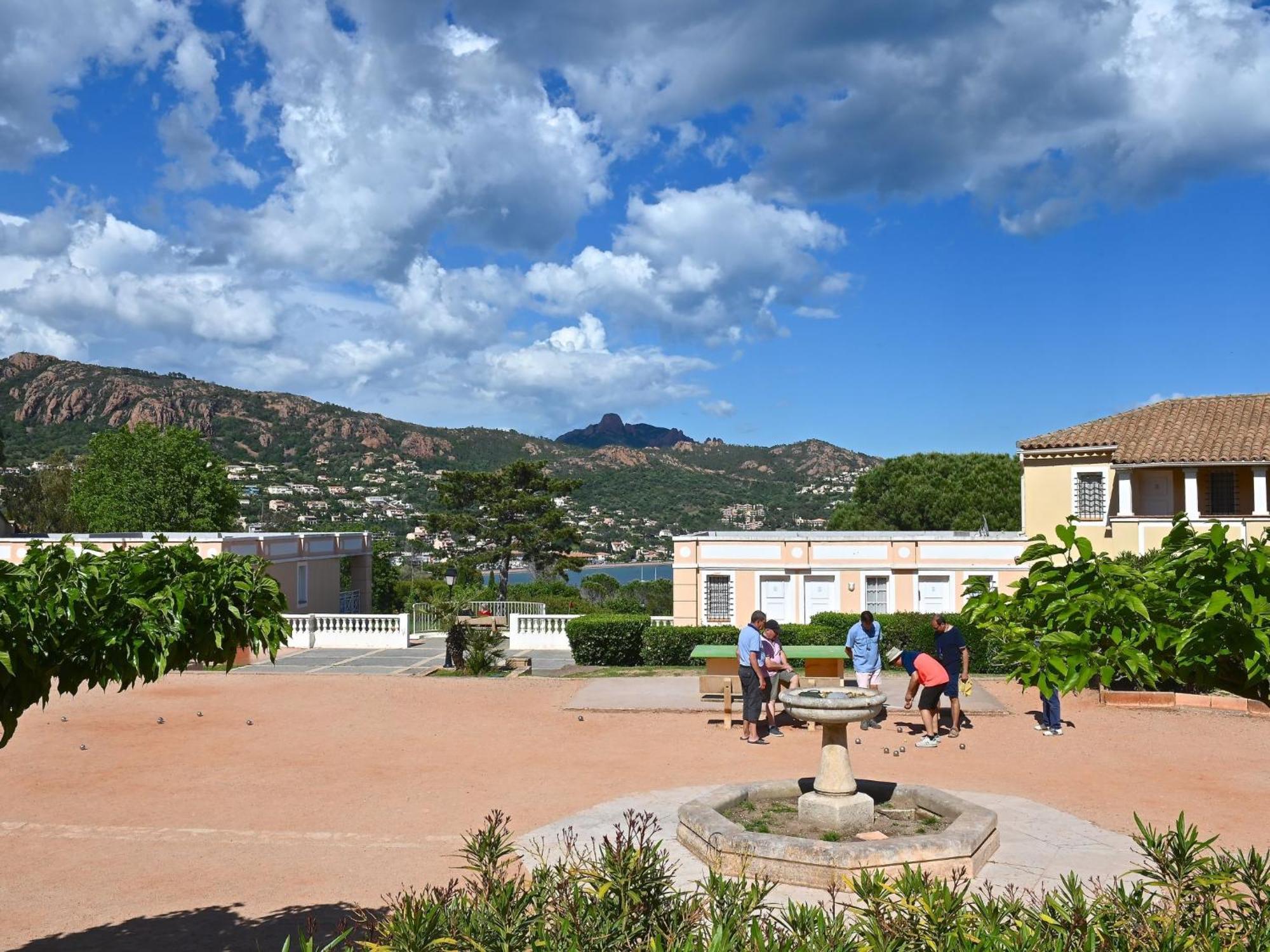 Apartment Village Cap Esterel - Le Village-68 By Interhome Saint-Raphael (Var) Exterior foto